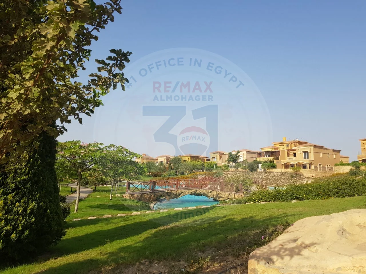 Royal Meadows Compound