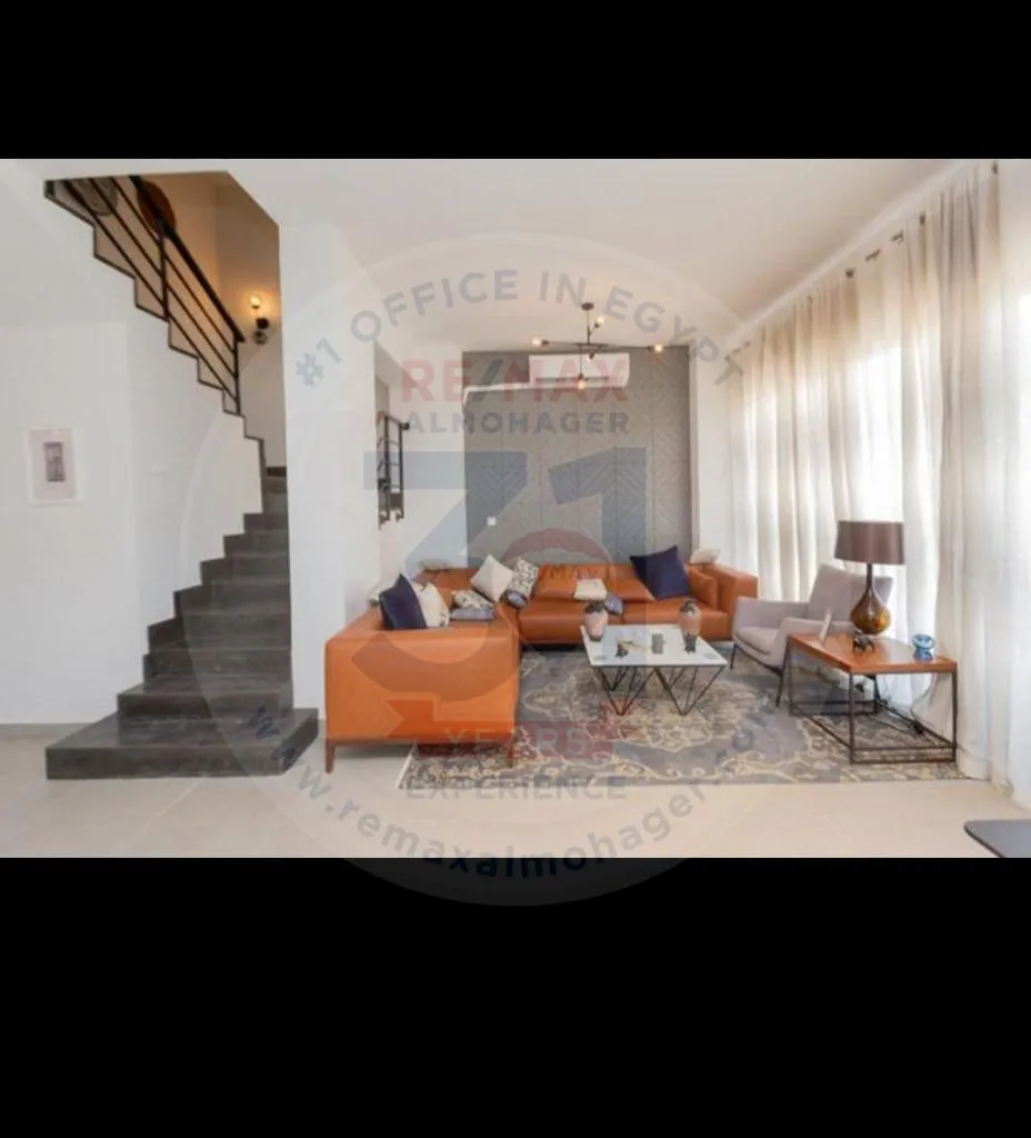 Townhouse for sale in Al Burouj in Shorouk