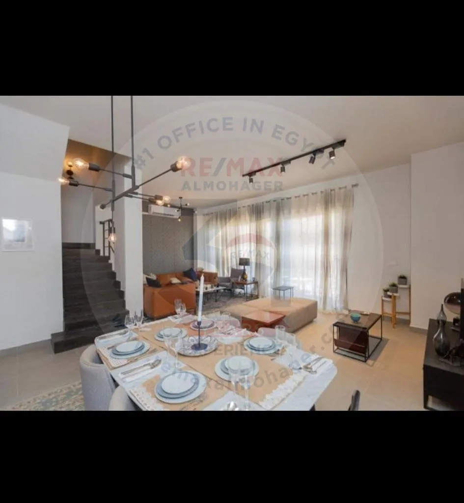 Townhouse for sale in Al Burouj in Shorouk