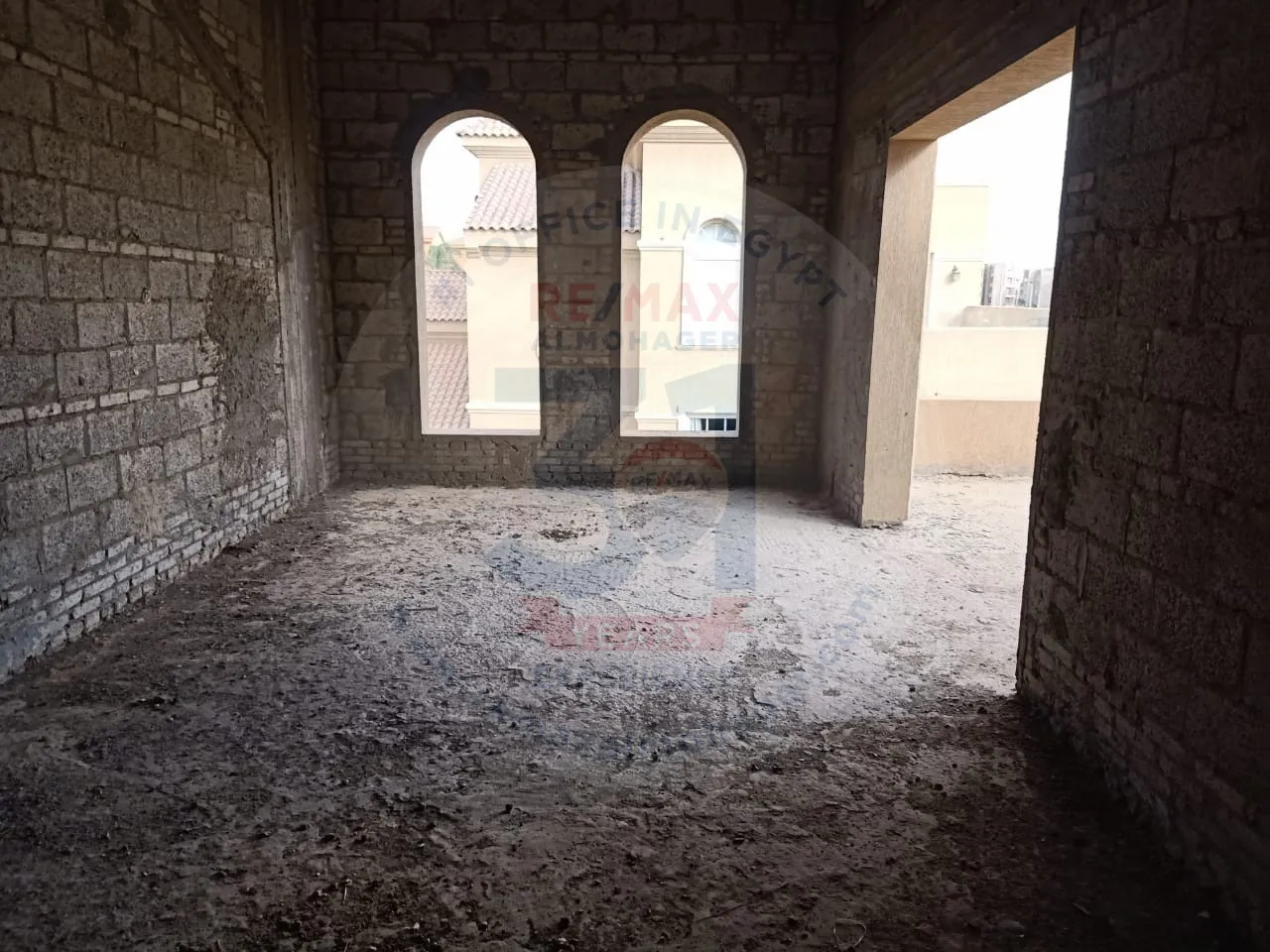 للبيع فيلا مميزة بالتجمع الخامس
