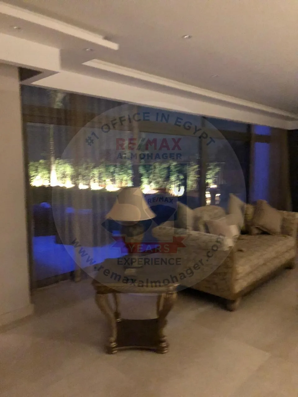 للبيع فيلا متشطبة