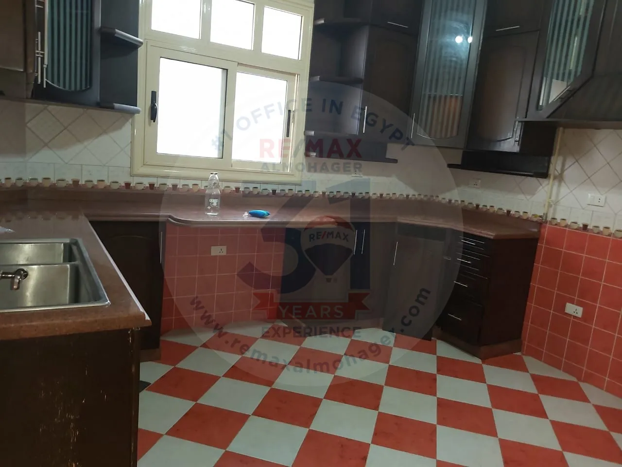 6 apartments for rent in Narges