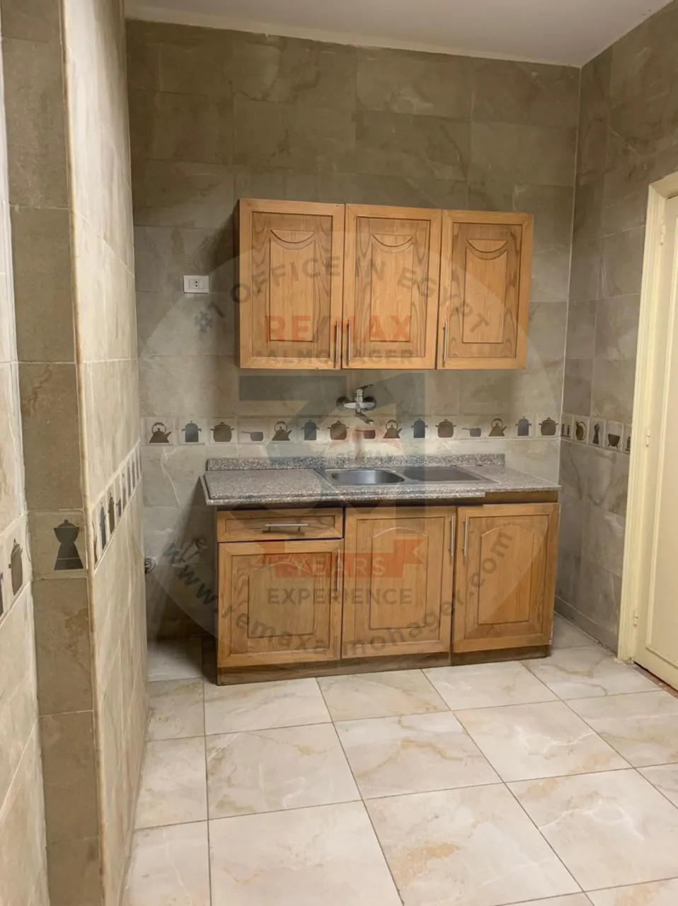 شقة للبيع بالمهندسين