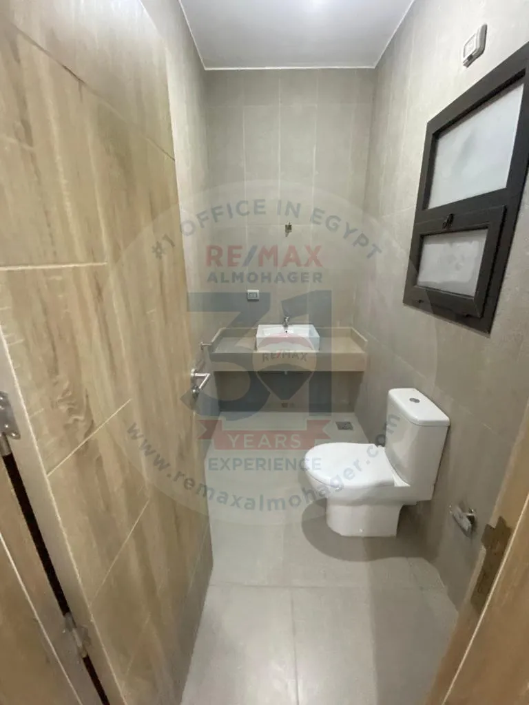 Apartment for sale in Fifth Square, New Cairo