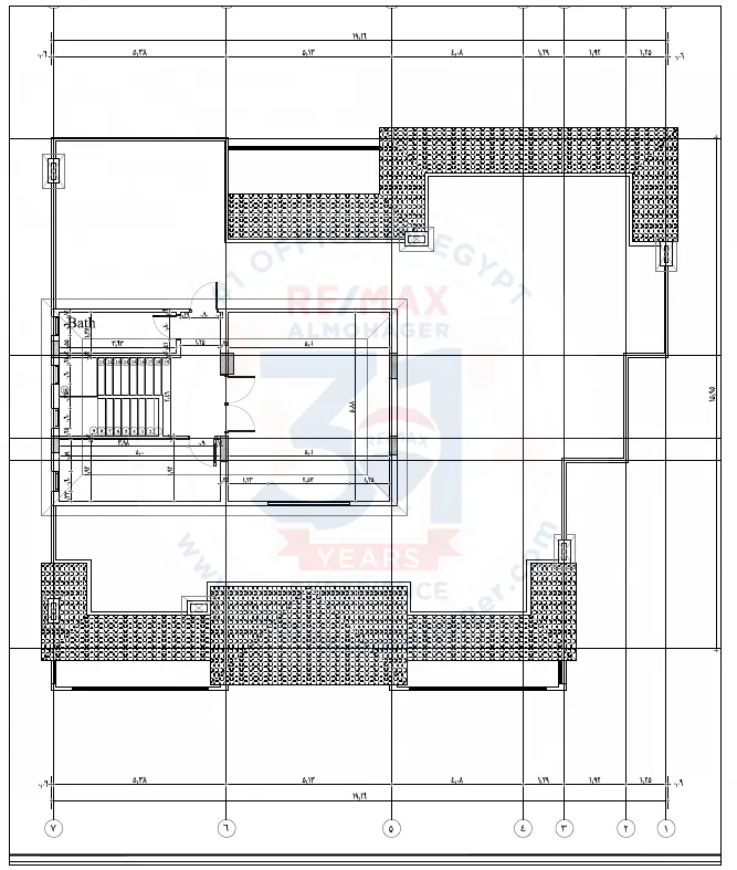 فيلا مستقلة للبيع فى الباتيو 5 بالشروق بحمام سباحة