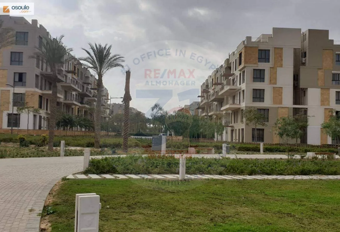 Town House for sale in Sodic East Compound