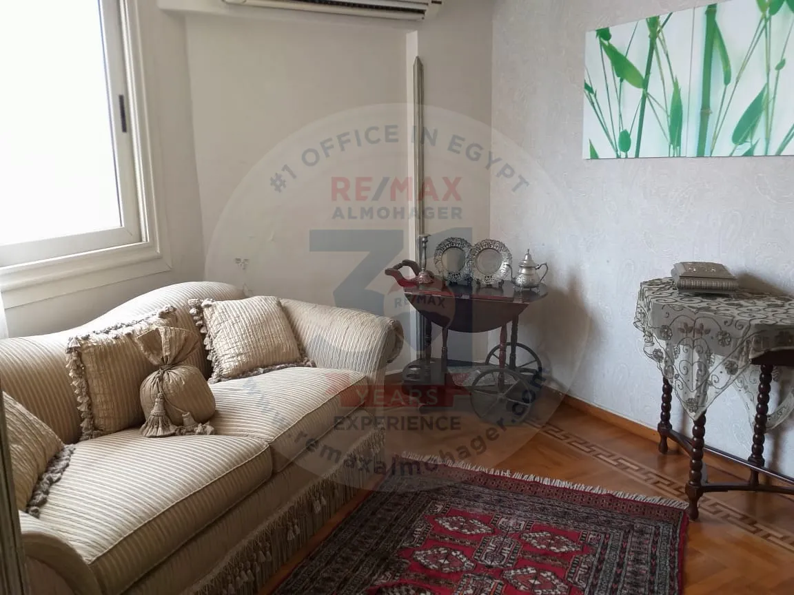 دوبلكس رائع بسموحة الاسكندرية 260م للبيع