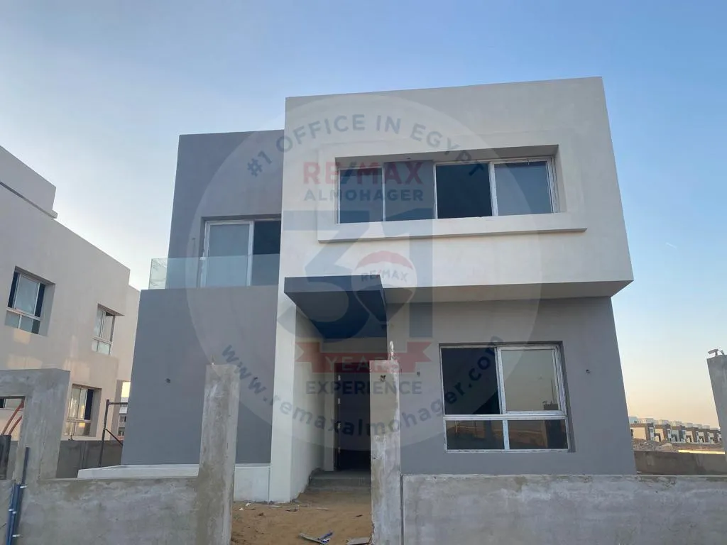 Apartment for sale in Hyde Park, New Cairo
