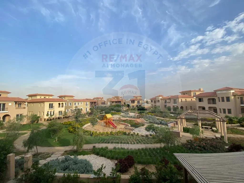 Villa for sale in Hyde Park, New Cairo,