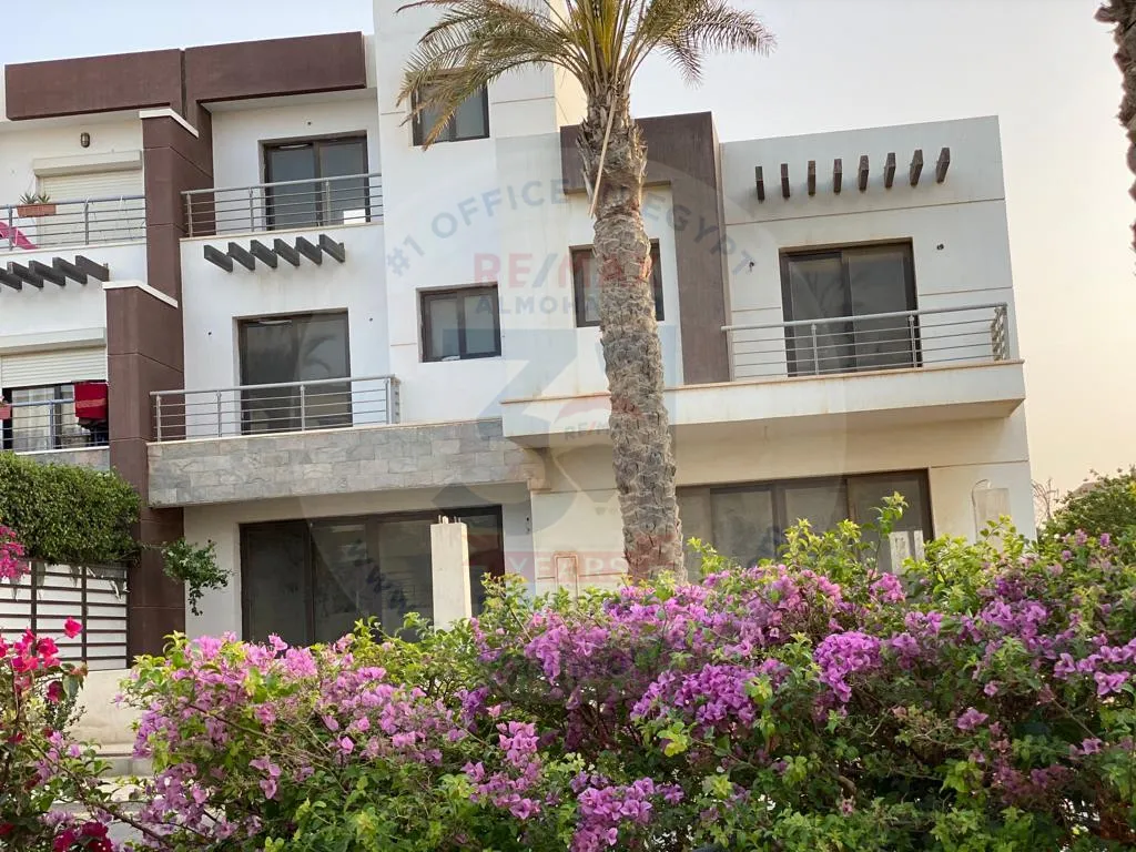 Townhouse for sale in Hyde Park,