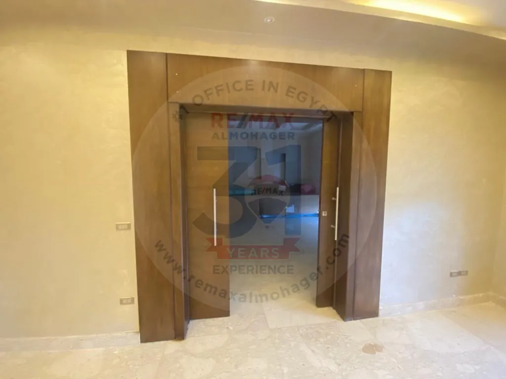Units for sale in Palm Hills Katameya Compound