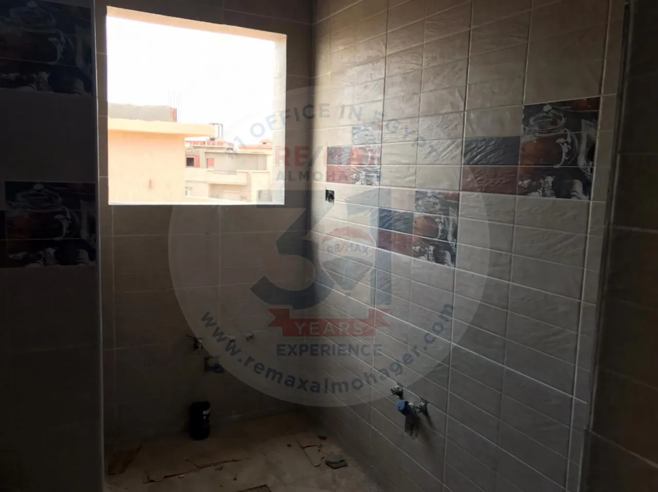 Properties for sale with elevator and master room in Abu Elhoul