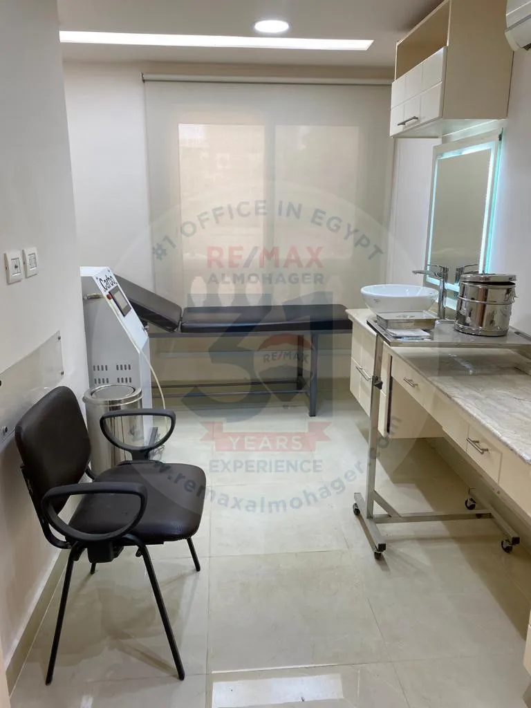 400 sqm clinic for sale in Heliopolis