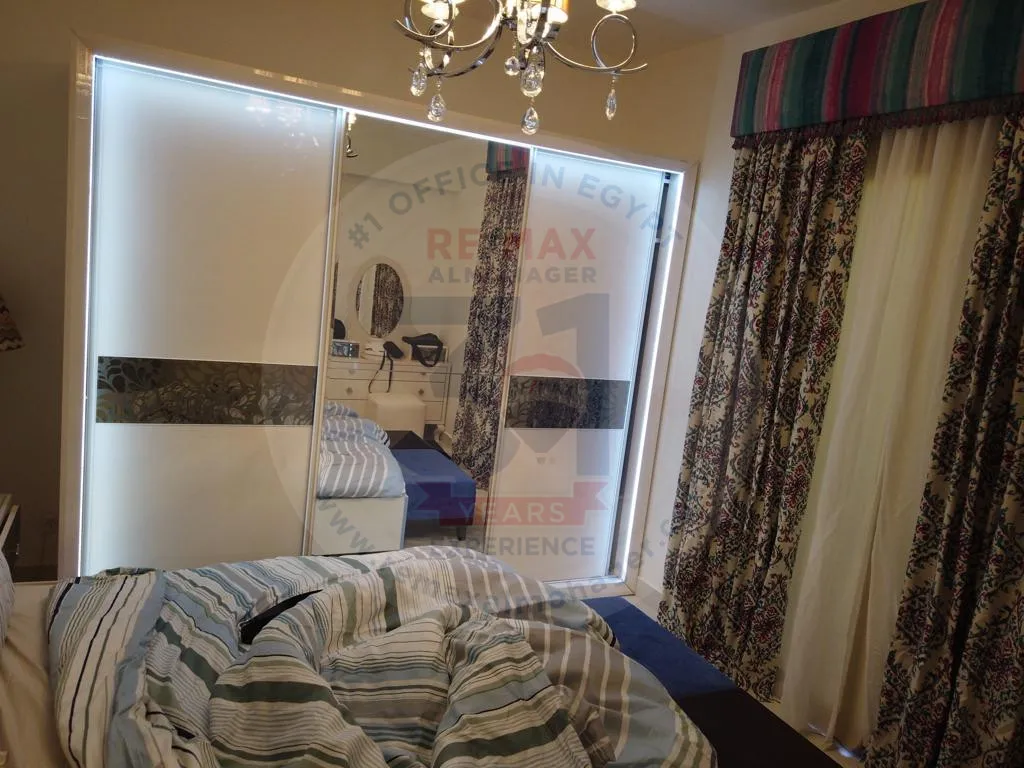 Chalet for sale in LA Vista Bay