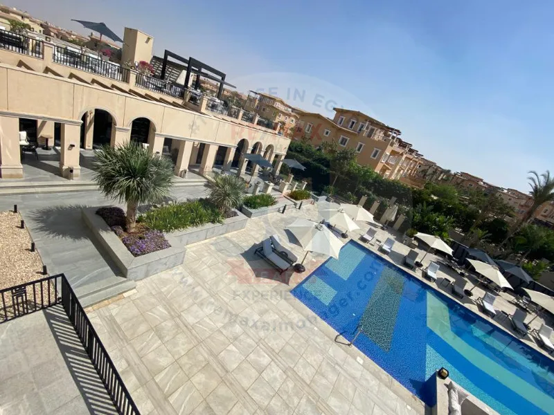 Villa for sale in Hyde Park