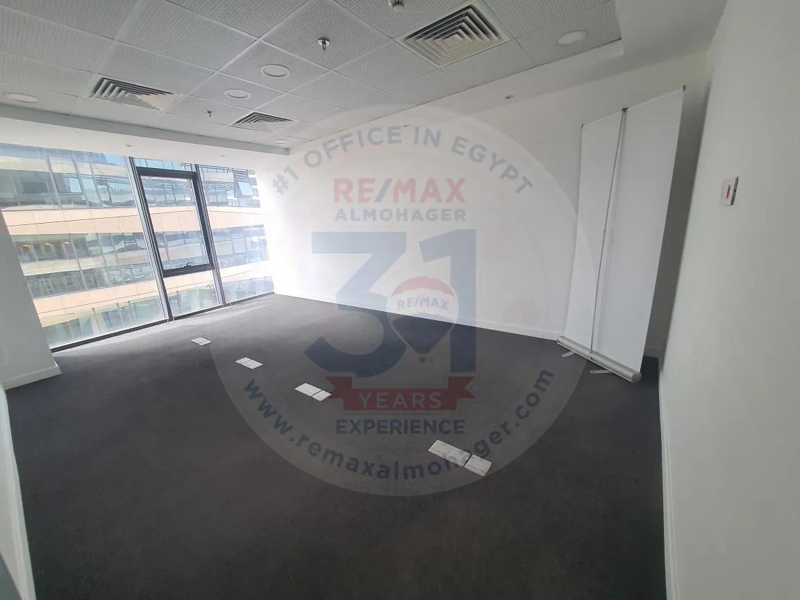 Office for rent in Polygon Business Park - Beverly Hills in Sheikh Zayed