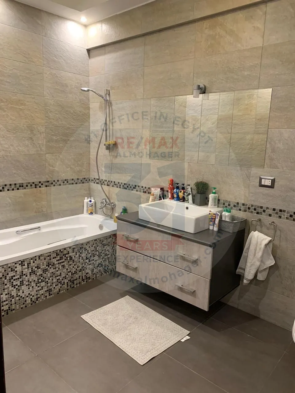 3 bedrooms apartment for sale in Yasmine 3
