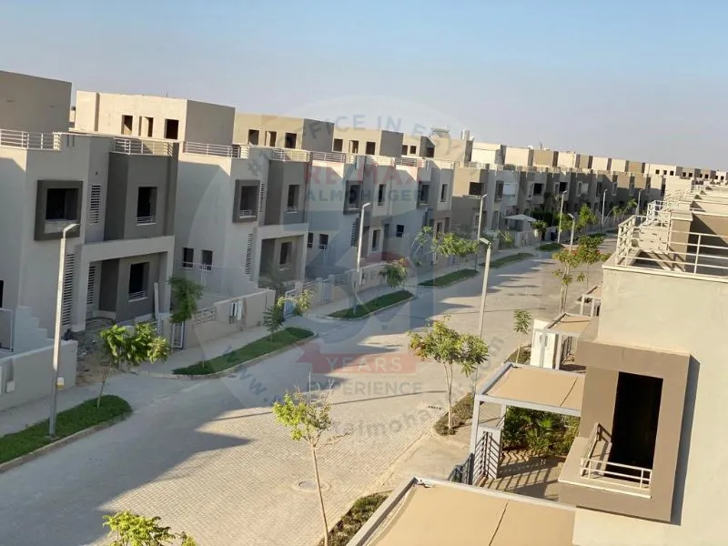 Town House for sale in Palm Hills