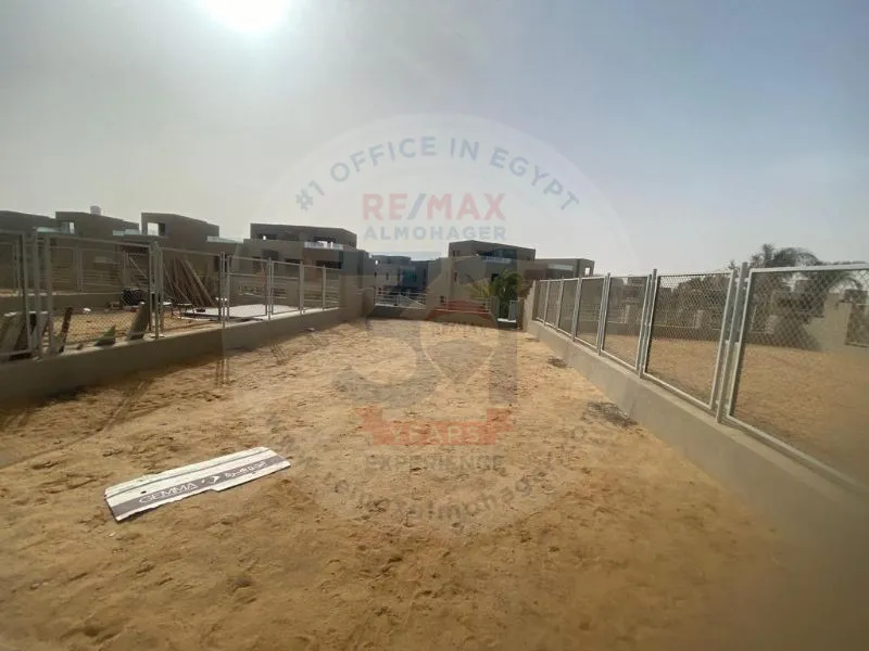 Town House for sale in Palm Hills
