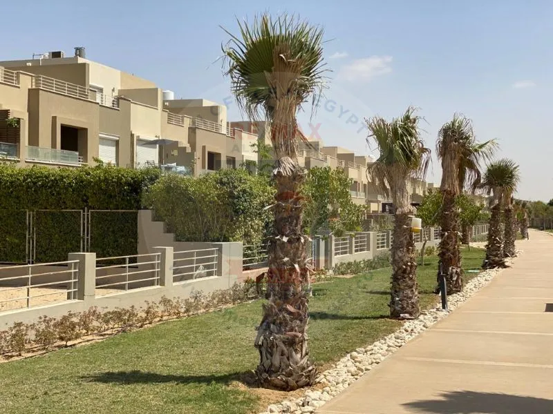 Town House for sale in Palm Hills