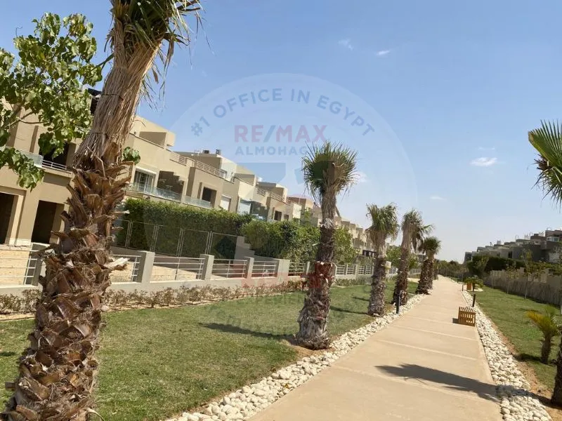 Town House for sale in Palm Hills