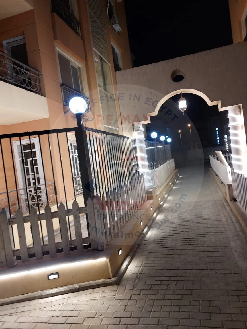 شقة للبيع في مدينة الخمائل بالشيخ زايد