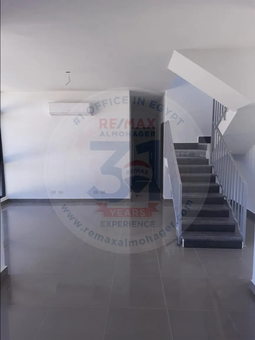 Chalet for sale in Bo Island, North Coast, 167m