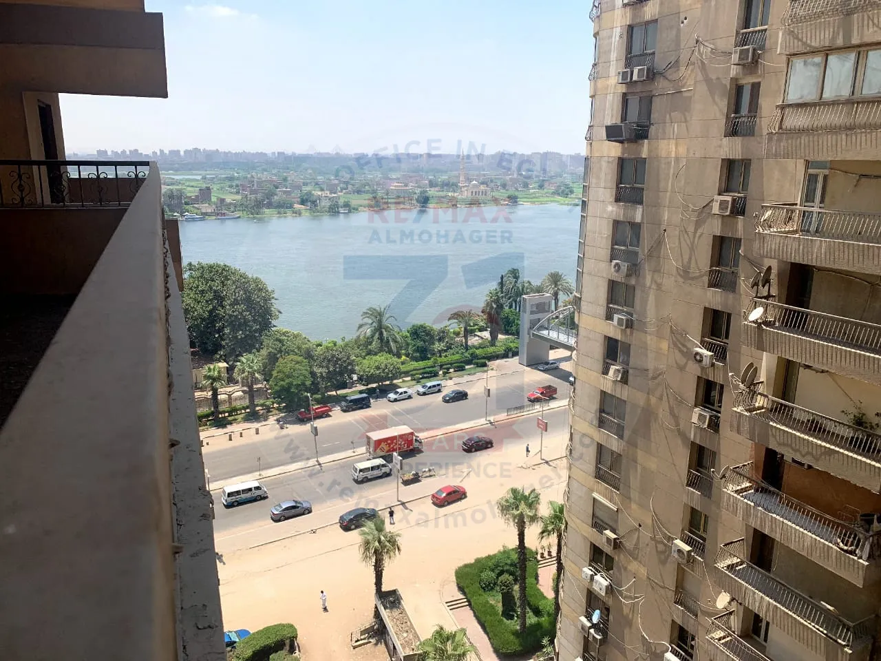 Apartment for sale directly on the Nile in Maadi