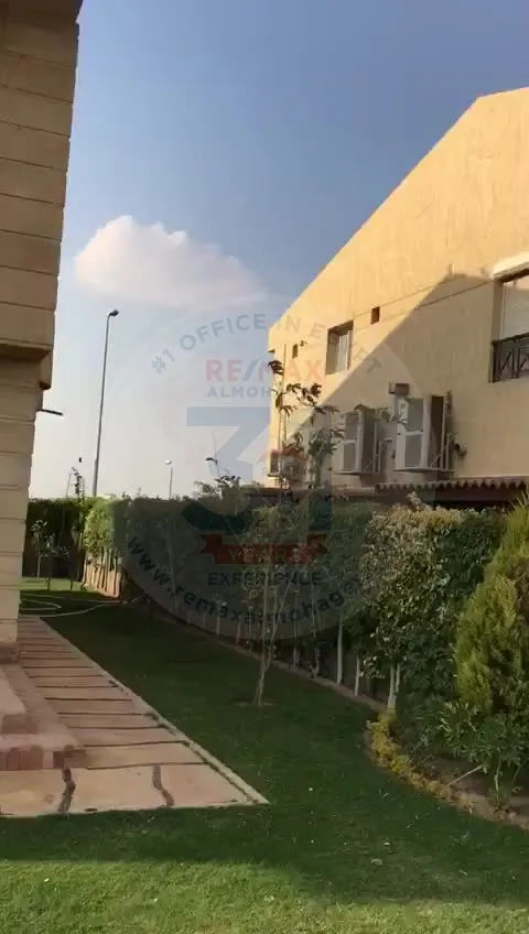Standalone Villa for rent in El Rabwa , Zayed 800m