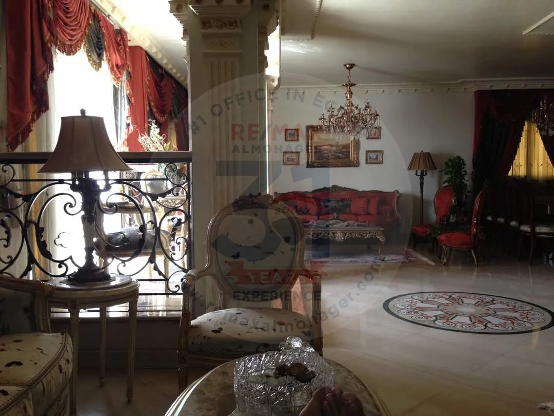 Apartment for sale in Dokki, Giza, 253 m