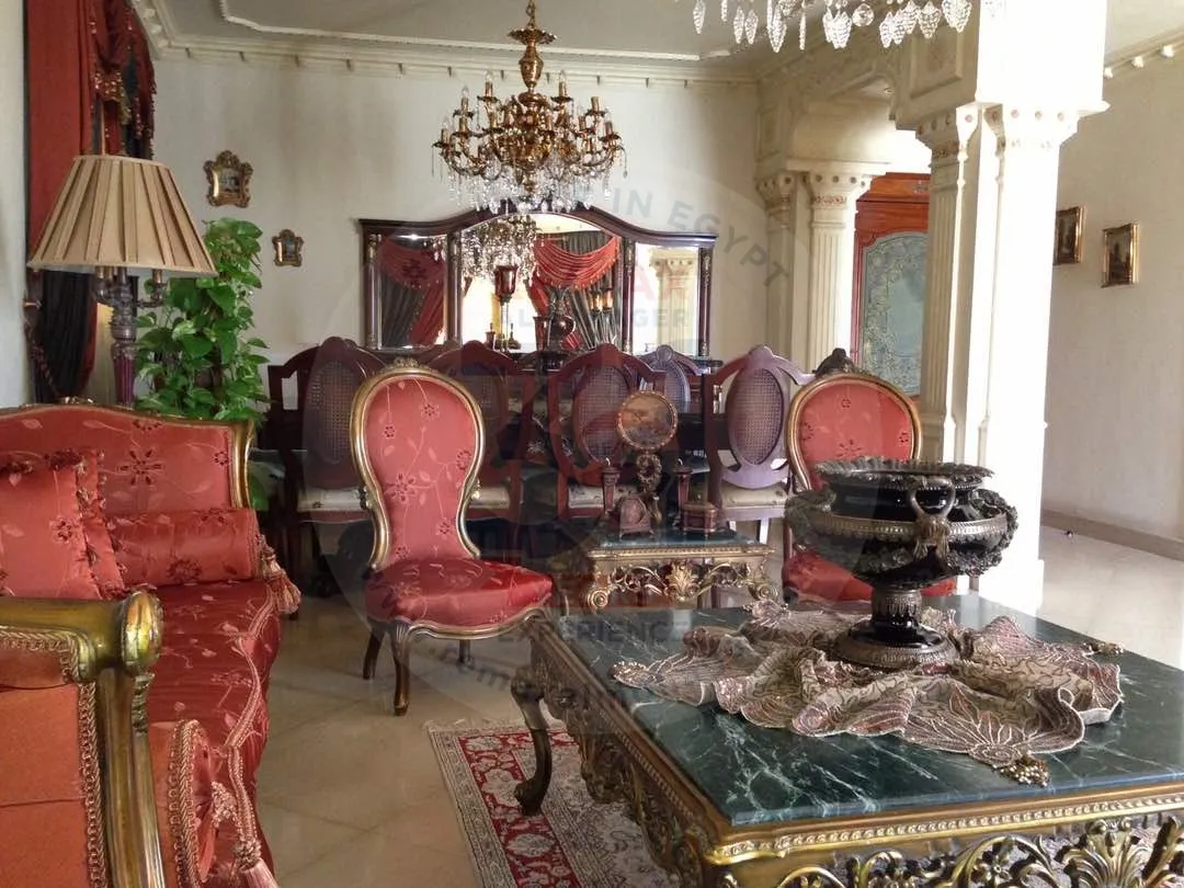 Apartment for sale in Dokki, Giza, 253 m