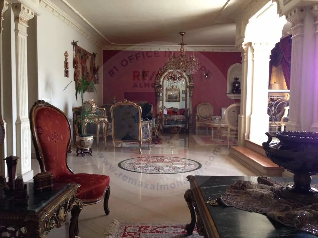 Apartment for sale in Dokki, Giza, 253 m