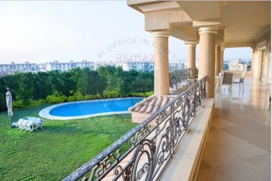 Palace for sale, Golf City, Obour, 2450 meters