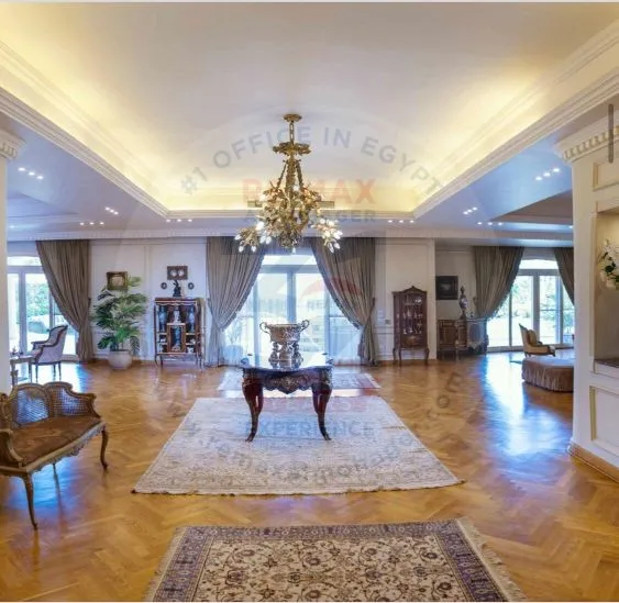 Palace for sale, Golf City, Obour, 2450 meters