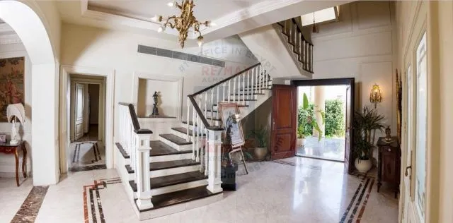 Palace for sale, Golf City, Obour, 2450 meters