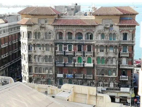 للبيع في الاسكندرية