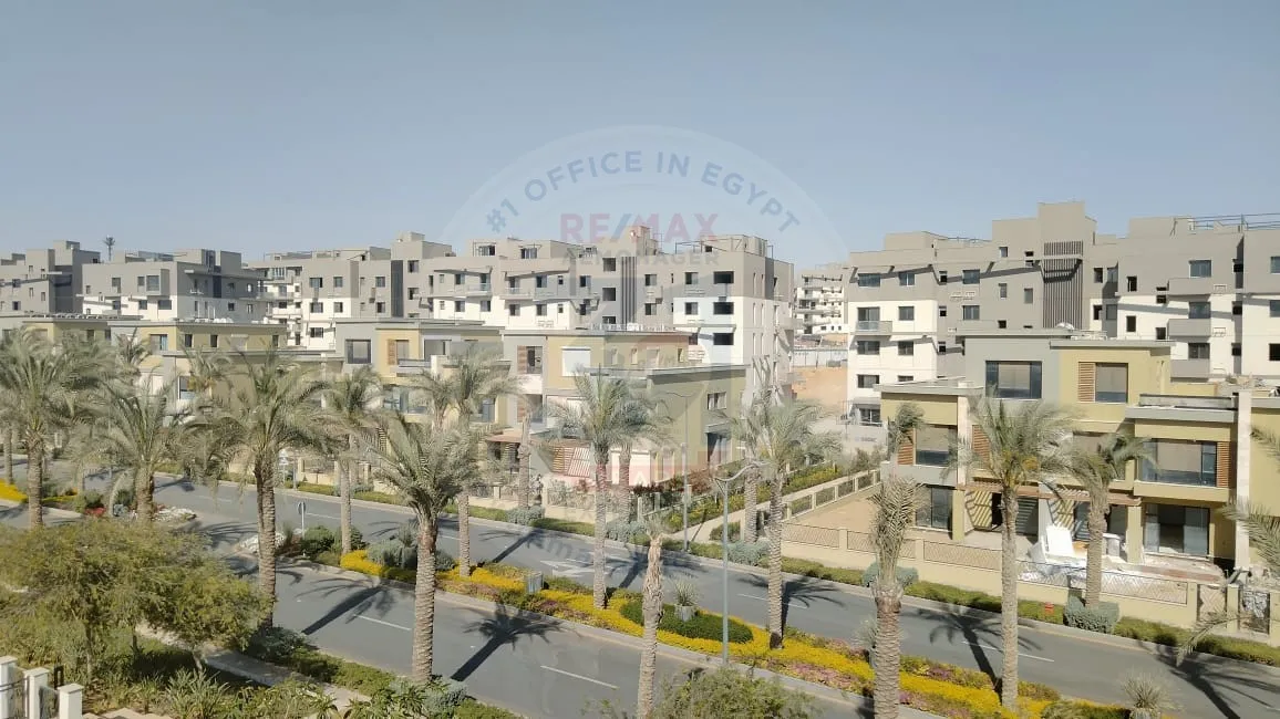 تاون هاوس للبيع فى فيليت القاهرة الجديدة