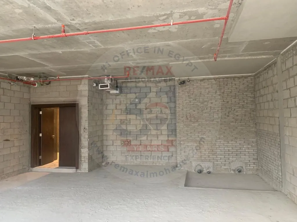 Office 100 M for rent