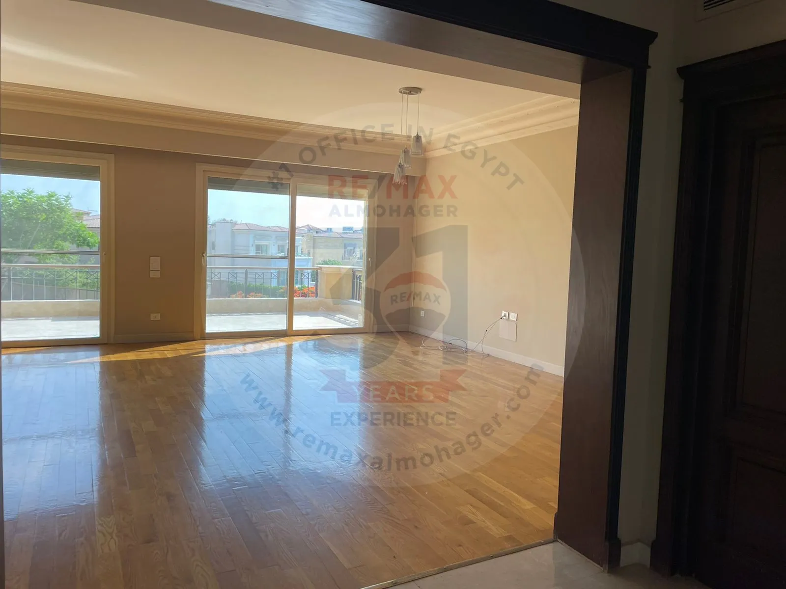 3 bedrooms in Lake view Compound