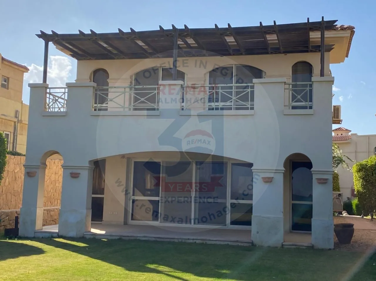 Villas for sale in Suez