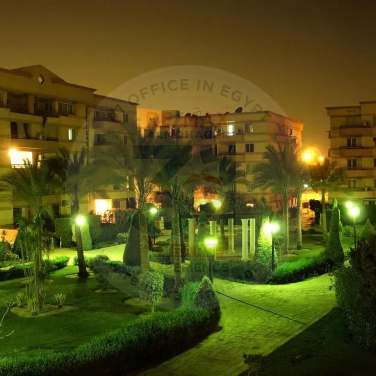 160 M Apartment for sale in Rehab 1