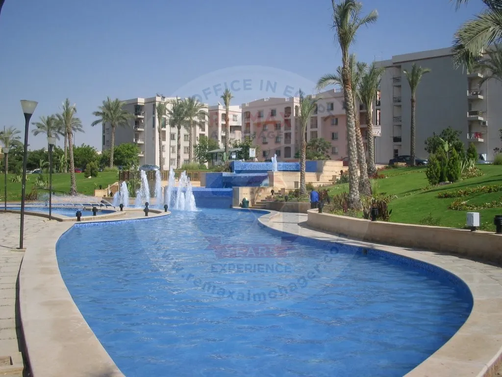 160 M Apartment for sale in Rehab 1