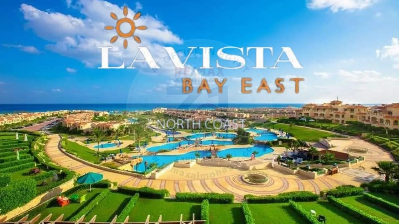 Fully furnished chalet for sale overlooking pool in La Vista Bay