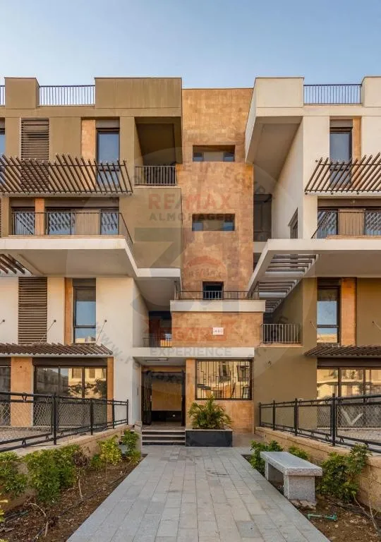 Townhouse for Sale in Westown - Sodic Zayed 420m