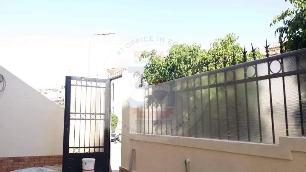 villa for rent with air conditioners landscape view