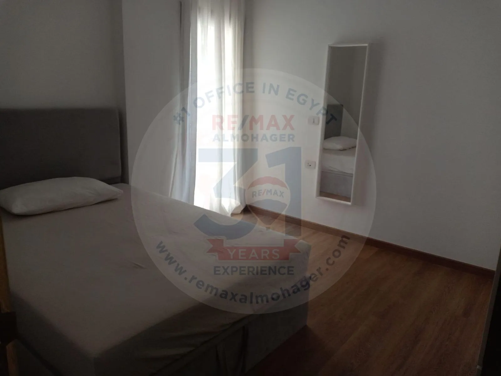 Apartment for rent on the second floor in Fifth Square