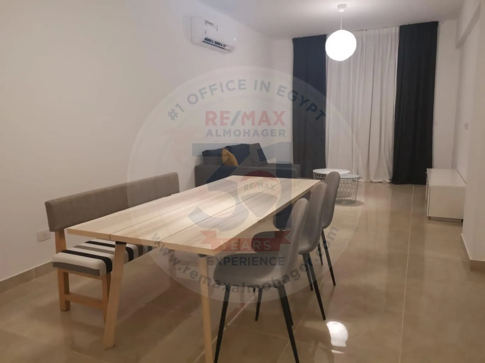 Fully furnished apartment for rent in Fifth Square