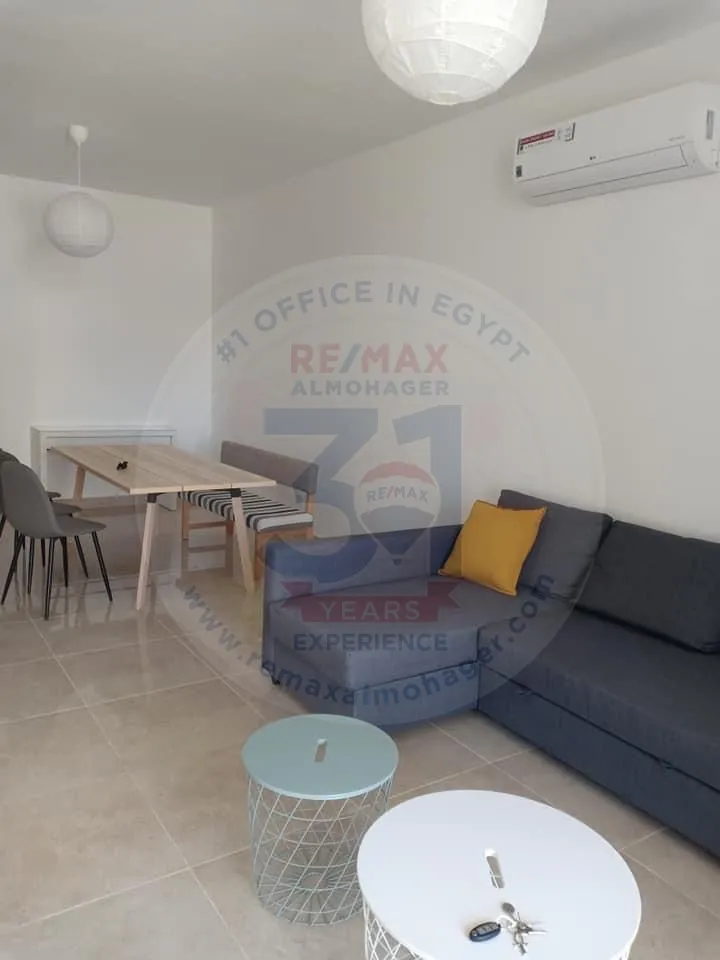 Apartment for rent in Fifth Square