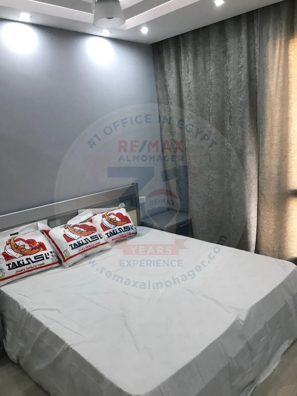 Duplex for rent with private garden