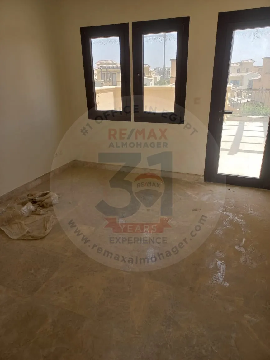Fully finished villa for rent in Mivida Landscape View